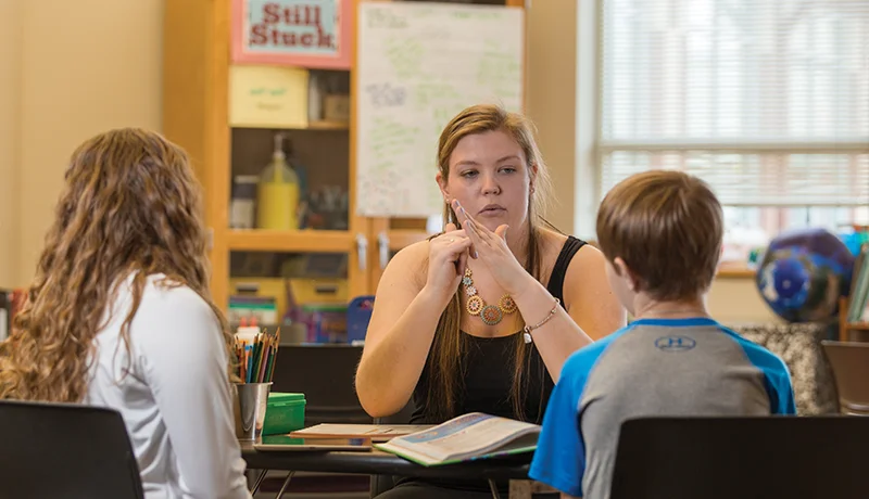 education degree student teaching elementary students