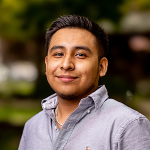 portrait photo of carlos contreras